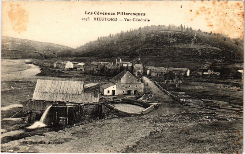 Carte postale ancienne Rieutord - Vue générale