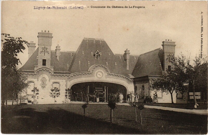 Carte postale ancienne Ligny de Ribault - Communs du Chateau