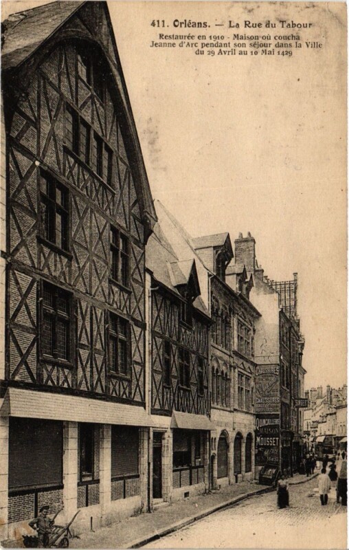 Carte postale ancienne Orleans Rue du Tabour Maison de Jeanne d'Arc