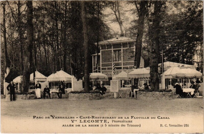 Carte postale ancienne Parc de Versailles - Cafe-Restaurant de la Flottile du Canal à Versailles