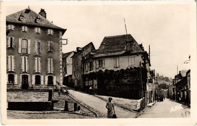 Carte postale ancienne Entrée de la Ville Ariege
