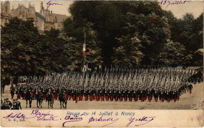 Carte postale ancienne Militaire Nancy - Revue du 14 Juillet á Nancy à Nancy