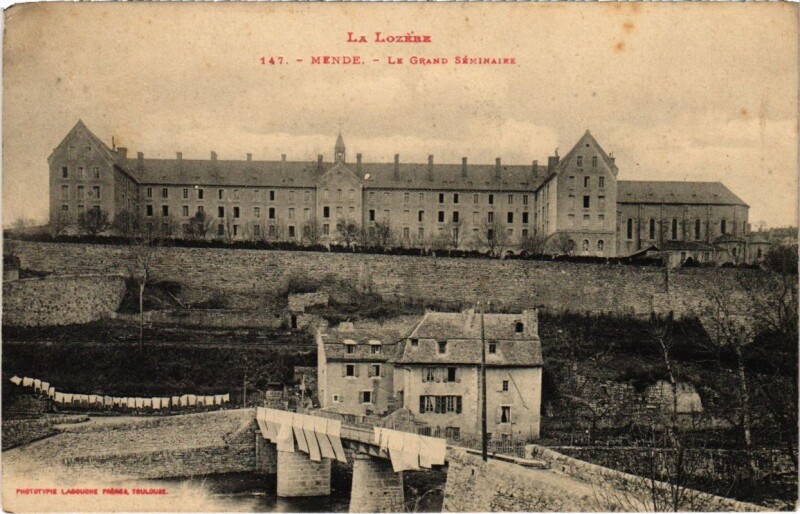 Carte postale ancienne Mende - Le Grand Seminaire à Mende