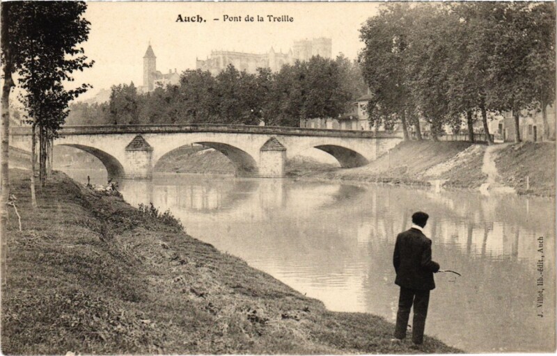 Carte postale ancienne Auch - Pont de la Treille à Auch