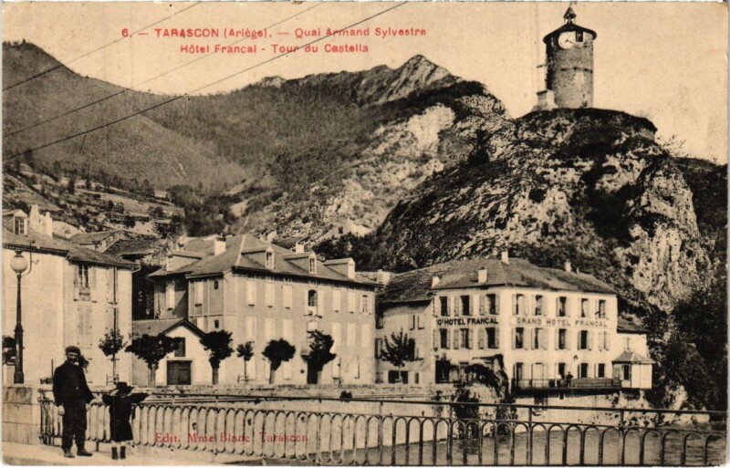 Carte postale ancienne Tarascon- Quai Armand Sylvestre,Hotel Francal France