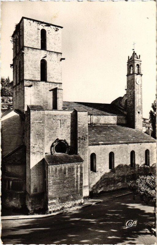 Carte postale ancienne Forcalquier L'Eglise à Forcalquier