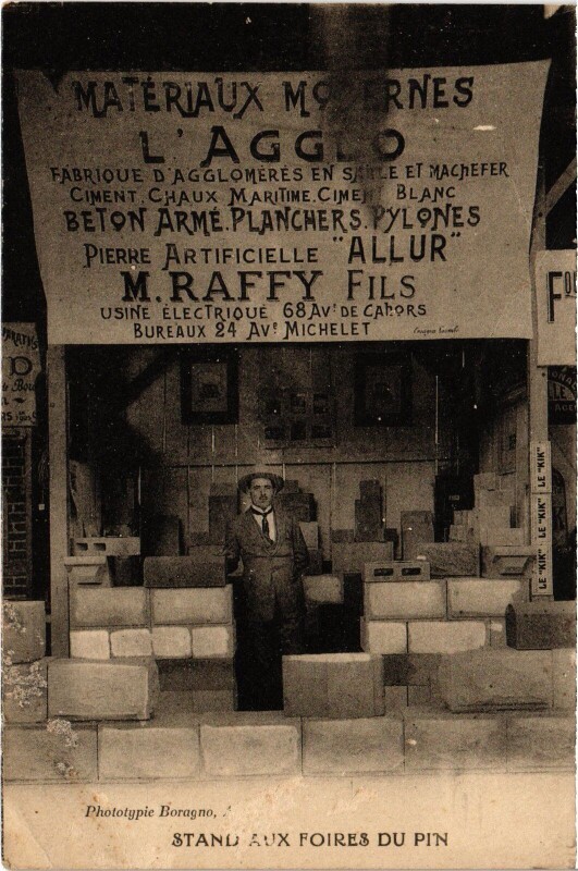 Carte postale ancienne Paris Stand aux Foires du Pin