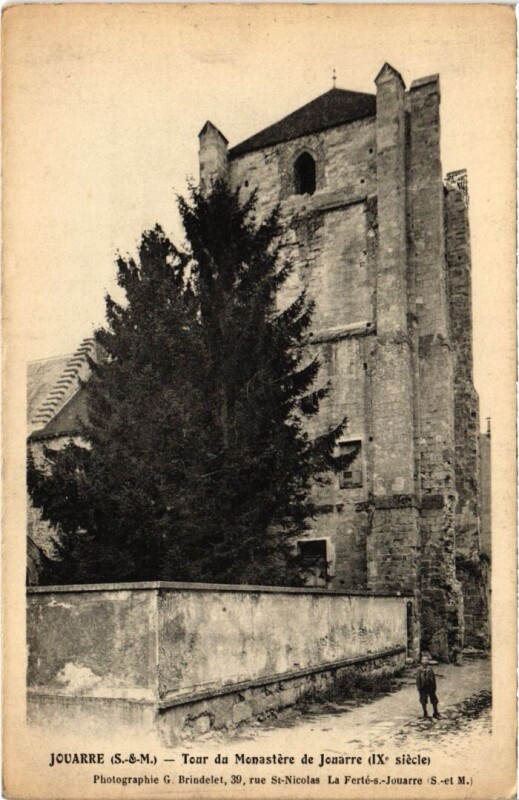 Carte postale ancienne La Ferte sous Jouarre Tour du Monastere à Jouarre