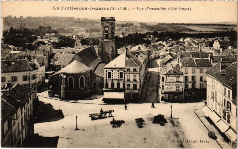Carte postale ancienne La Ferte sous Jouarre vue d'ensemble à Jouarre