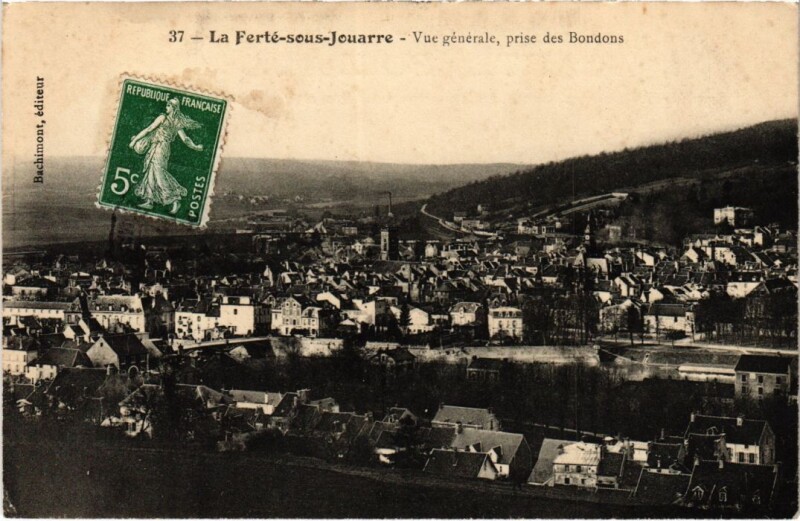 Carte postale ancienne La Ferte sous Jouarre vue generale à Jouarre
