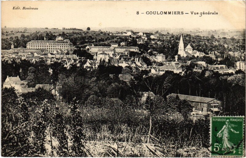 Carte postale ancienne Coulommiers vue generale à Coulommiers