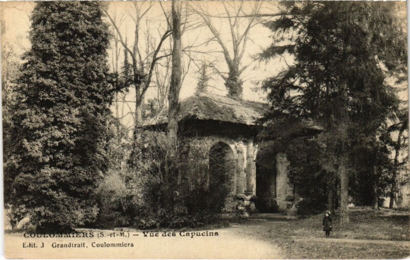 Carte postale ancienne Coulommiers vue des Capucins à Coulommiers