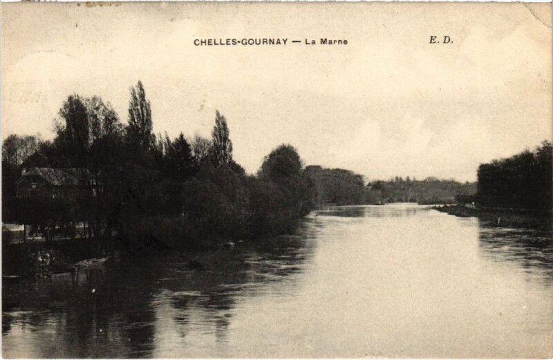 Carte postale ancienne Chelles La Marne aux Iles à Chelles