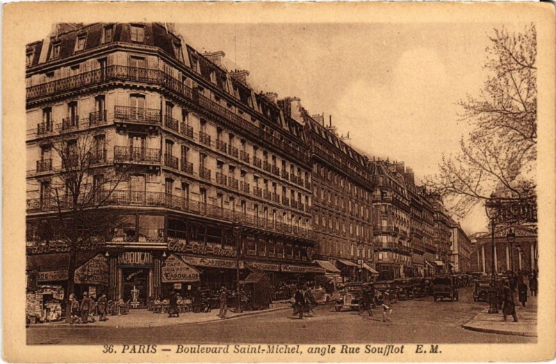Carte postale ancienne Paris 5e Boulevard Saint-michel Rue Soufflot à Paris 5e