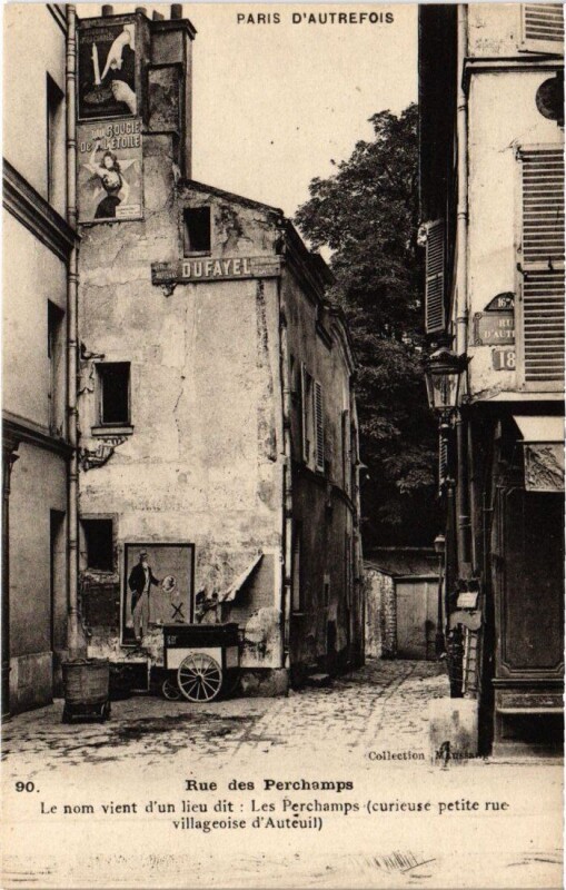 Carte postale ancienne Rue des Perchamps à Paris 16e
