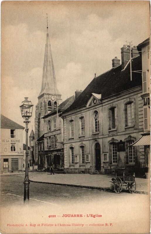 Carte postale ancienne La Ferte sous Jouarre Eglise à Jouarre