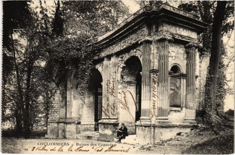 Carte postale ancienne Coulommiers Ruines des Capucins à Coulommiers