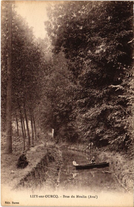 Carte postale ancienne Lizy sur Ourcq Bras du Moulin à Lizy-sur-Ourcq