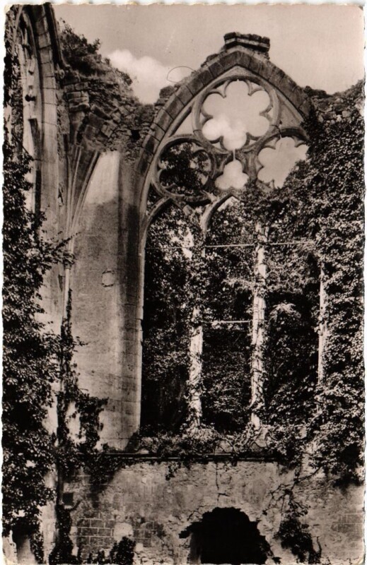 Carte postale ancienne Dammerie Ruines de l'Abbaye du Lys