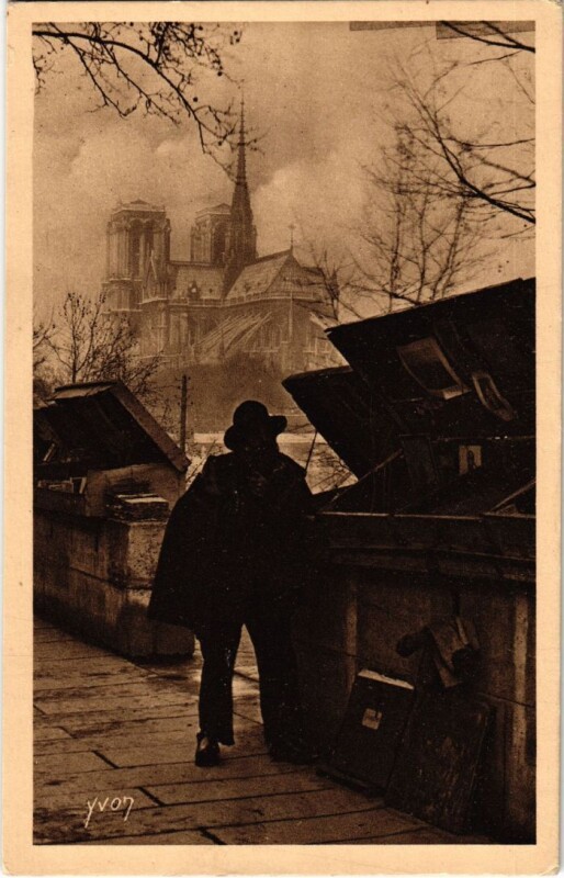 Carte postale ancienne Paris Petits Metiers Un Bouquiniste
