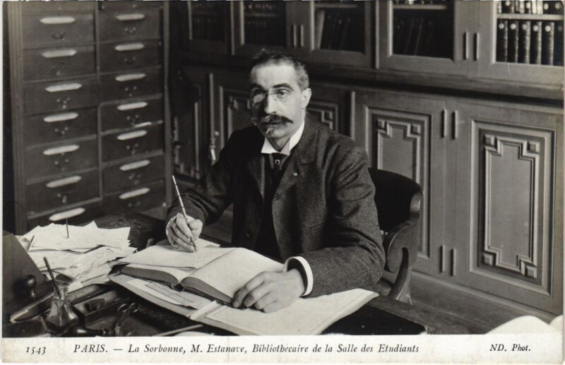Carte postale ancienne Paris 5e la Sorbonne M. estanave bibliothecaire à Paris 5e