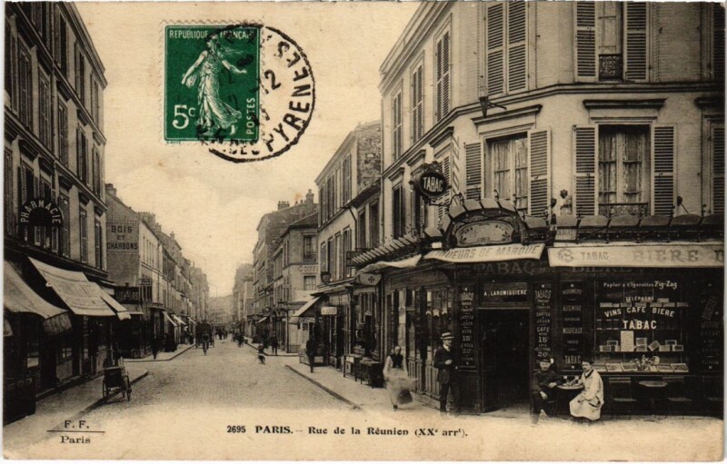 Carte postale ancienne Rue de la Réunion à Paris 20e