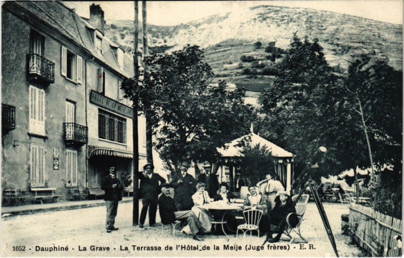 Carte postale ancienne Dauphine La Grave à Dauphin