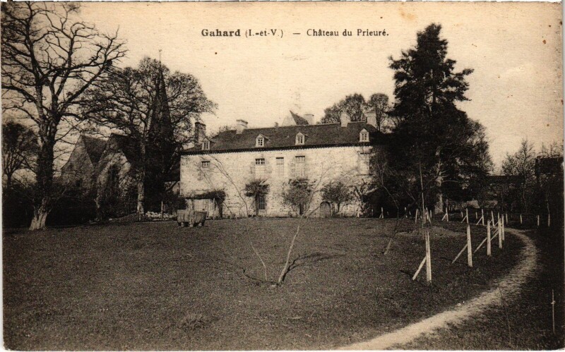 Carte postale ancienne Gahard - Chateau du Prieuré à Gahard