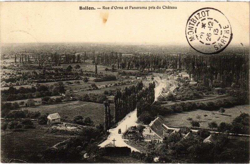 Carte postale ancienne Ballon - Rue d'Orne et Panorama pris du Chateau