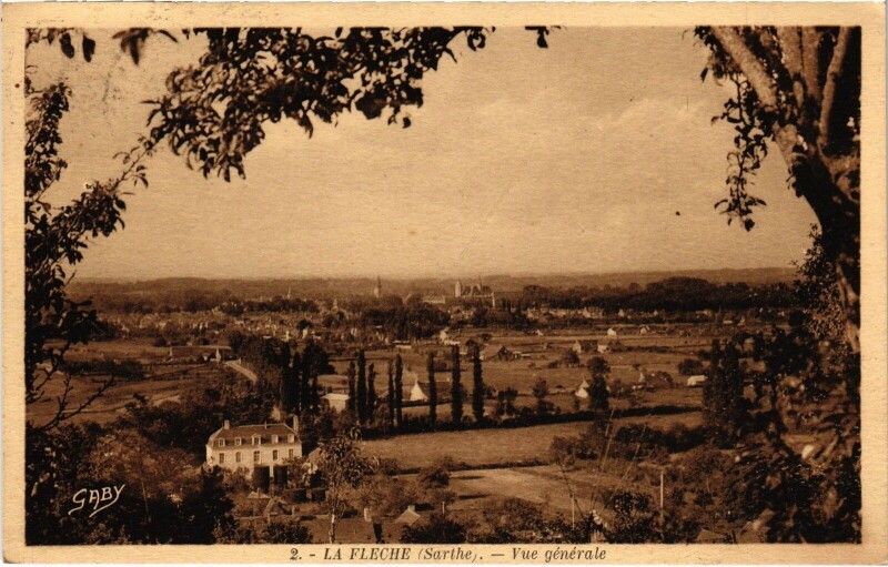 Carte postale ancienne La Fleche - Vue générale à La Flèche