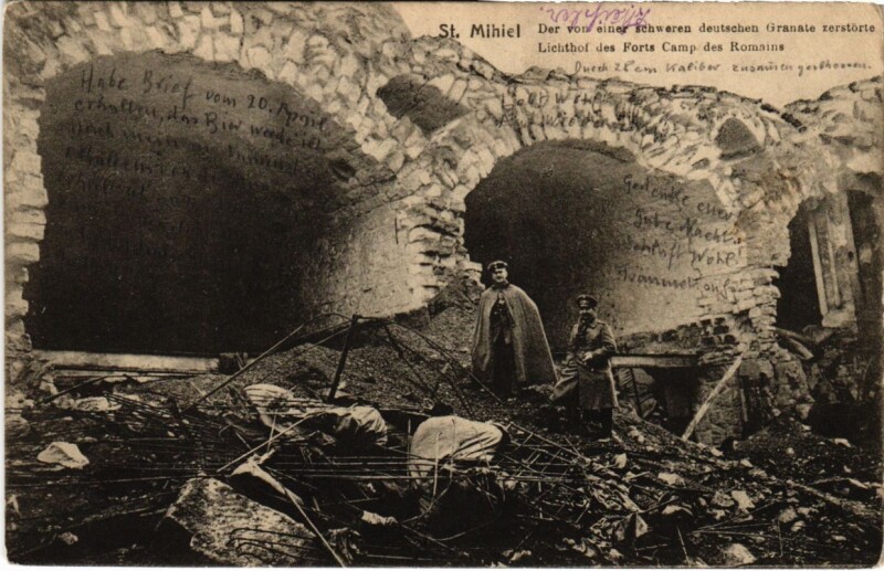 Carte postale ancienne Saint-Mihiel - Fort du Camp des Romains - Ruines à Saint-Mihiel
