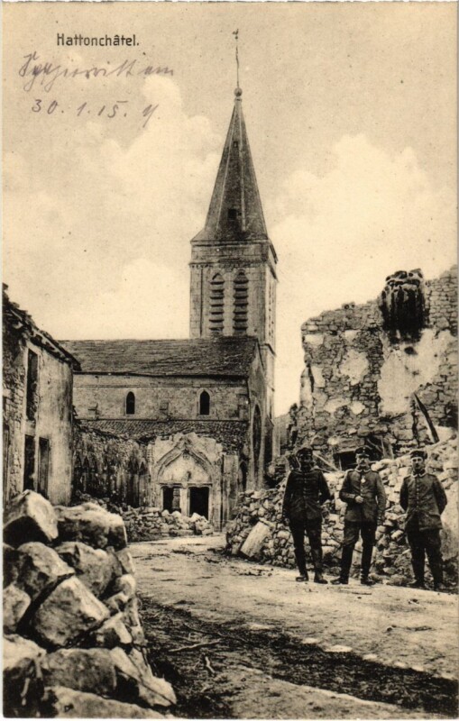 Carte postale ancienne Vigneulles-les-Hattonchatel - Rue - Strassenpartie - Ruines à Vigneulles-lès-Hattonchâtel
