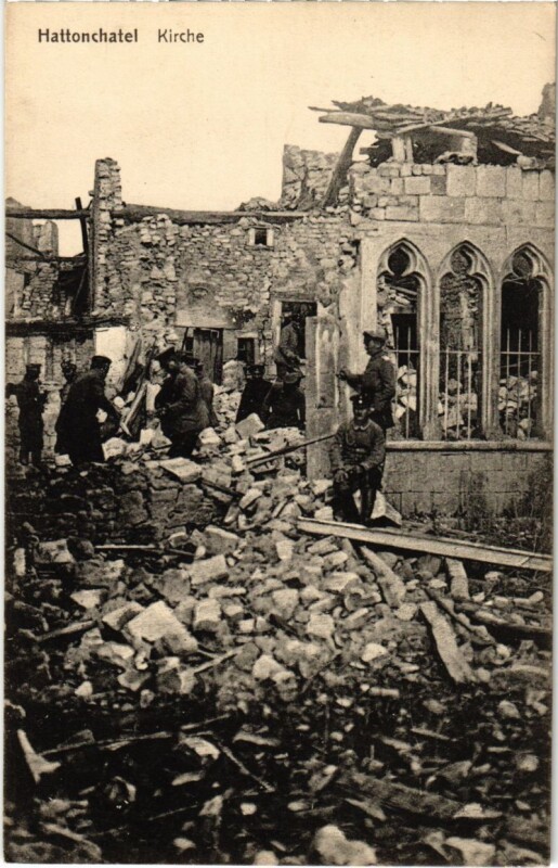 Carte postale ancienne Vigneulles-les-Hattonchatel - L'Eglise - Kirche - Ruines à Vigneulles-lès-Hattonchâtel