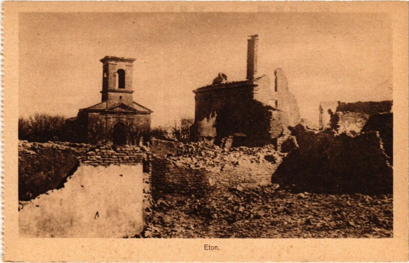 Carte postale ancienne Eton - Scene - Ruines à Éton