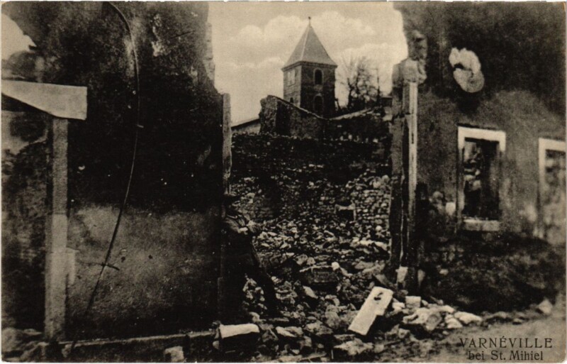 Carte postale ancienne Varneville - Varneville bei Saint-Mihiel - Town Scene - Ruines à Varnéville