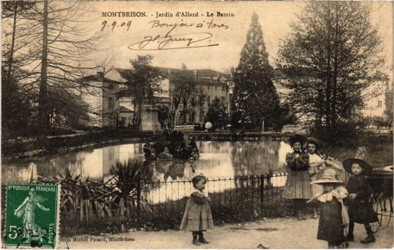 Carte postale ancienne Montbrison - Jardin d'Allard - Le Bassin à Montbrison