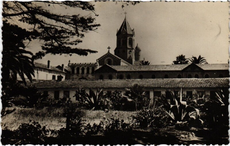 Carte postale ancienne Ile Saint-Honorat - Le Monastére