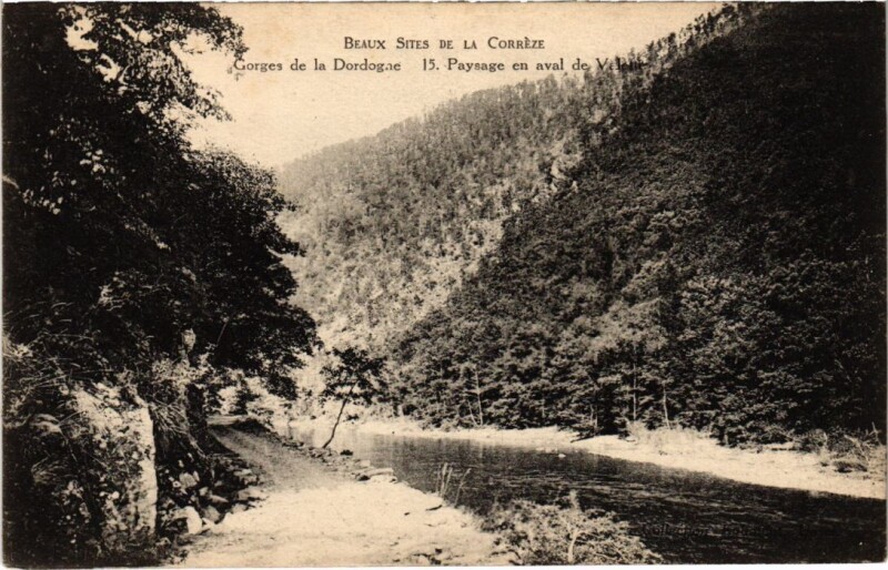 Carte postale ancienne Gorges de la Dordogne - Paysage en aval de Valette