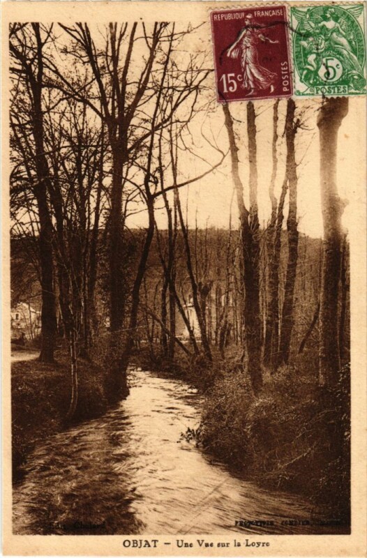 Carte postale ancienne Objat - Une Vue sur la Loyre à Objat