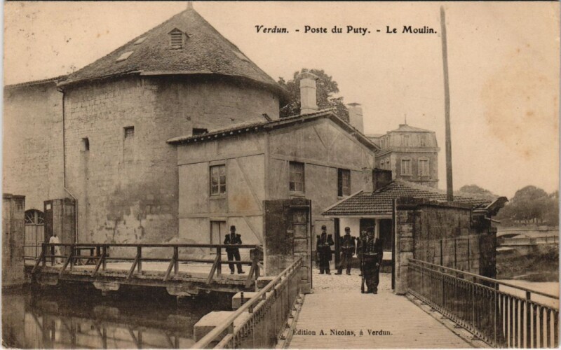 Carte postale ancienne Verdun - Poste du puty à Verdun