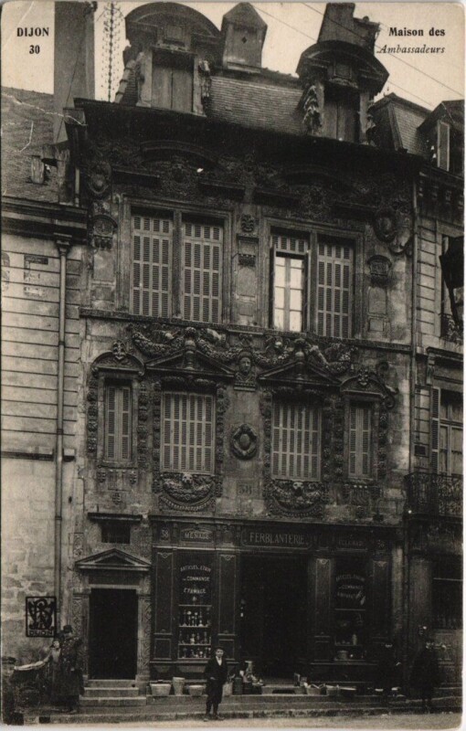 Carte postale ancienne Dijon - Maison des Ambassadeurs à Dijon