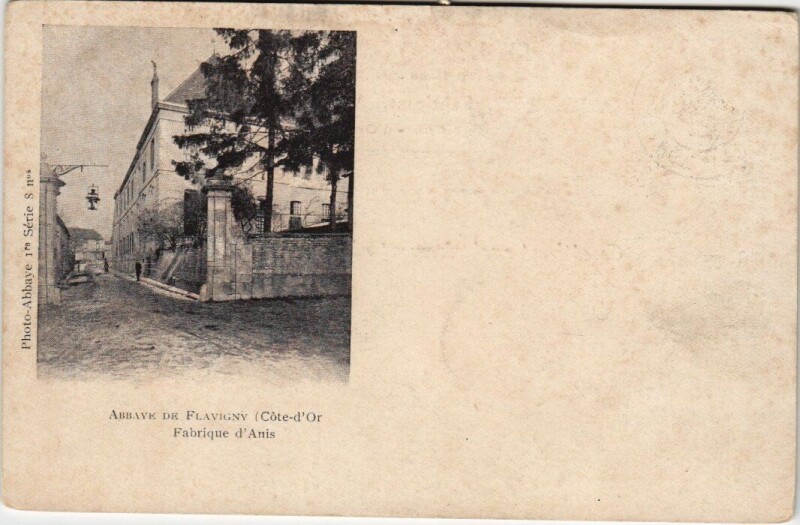 Carte postale ancienne Abbaye de Flavigny - Fabrique d'Anis
