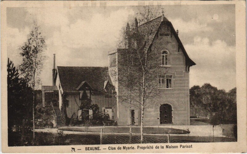 Carte postale ancienne Beaune - Clos de Myarie à Beaune