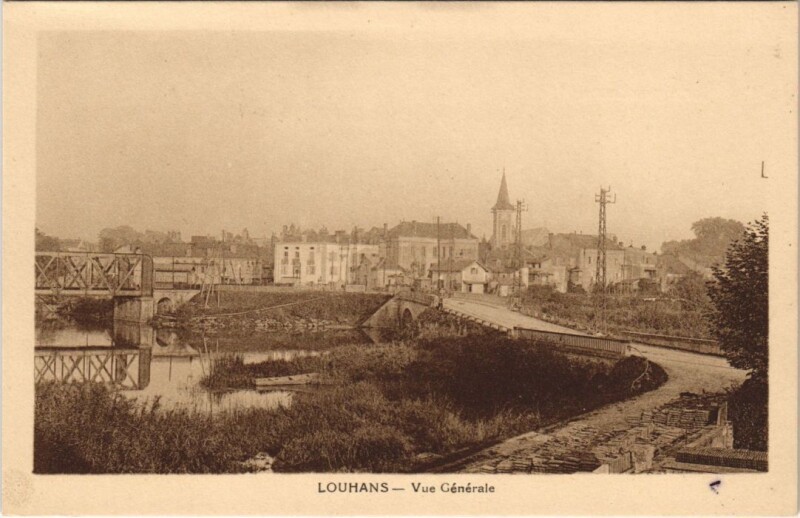 Carte postale ancienne Louhans - Vue générale à Louhans