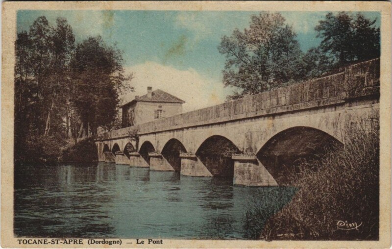 Carte postale ancienne Tocane-Saint-Apre - Le Pont à Tocane-Saint-Apre