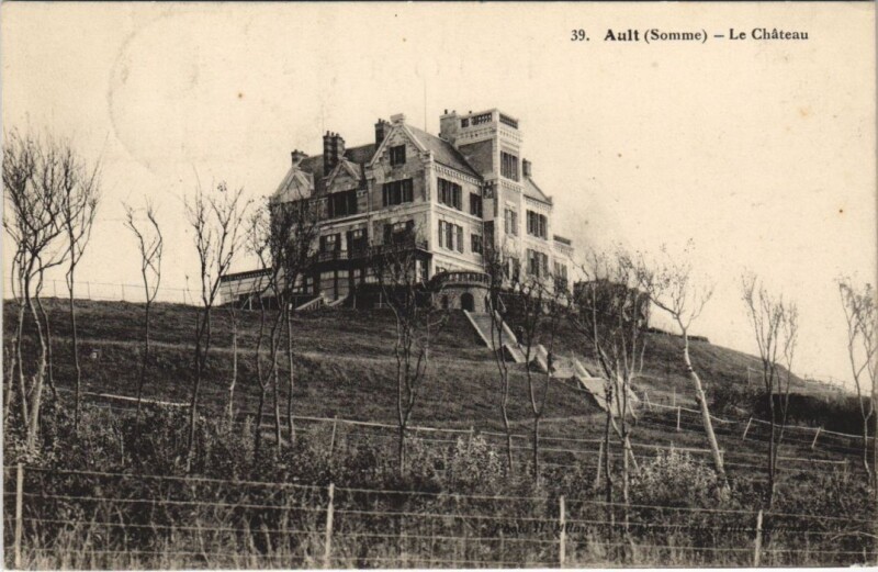 Carte postale ancienne Ault - Le Chateau à Ault