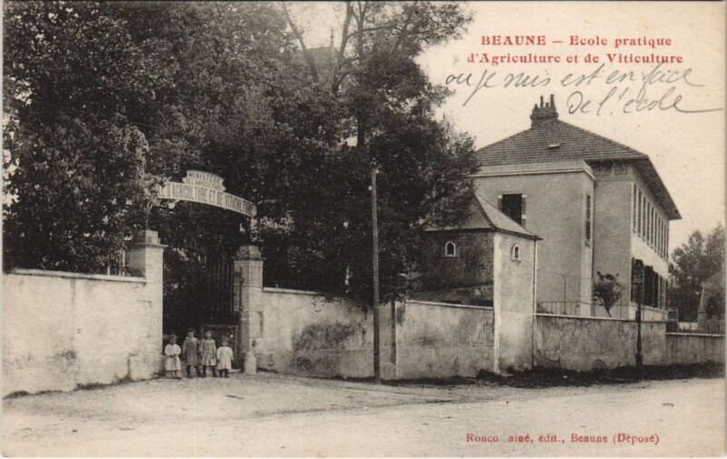 Carte postale ancienne Beaune - Ecole pratrique d'Argricultur et de Viticulture à Beaune