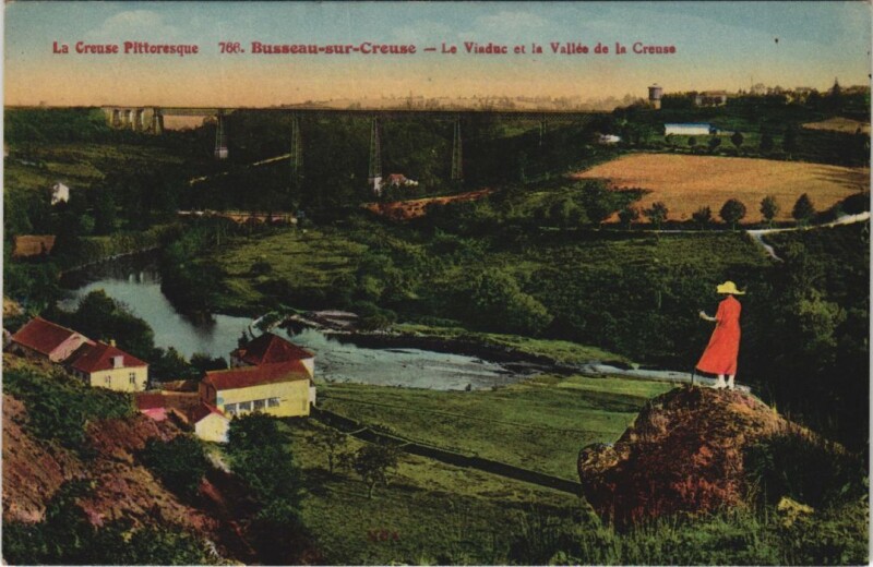 Carte postale ancienne Busseau-sur-Creuse - Le Viaduc et la Vallée de la Creuse