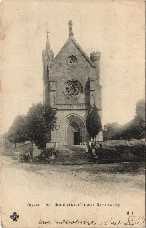 Carte postale ancienne Bourganeuf Notre-Dame du Puy à Bourganeuf