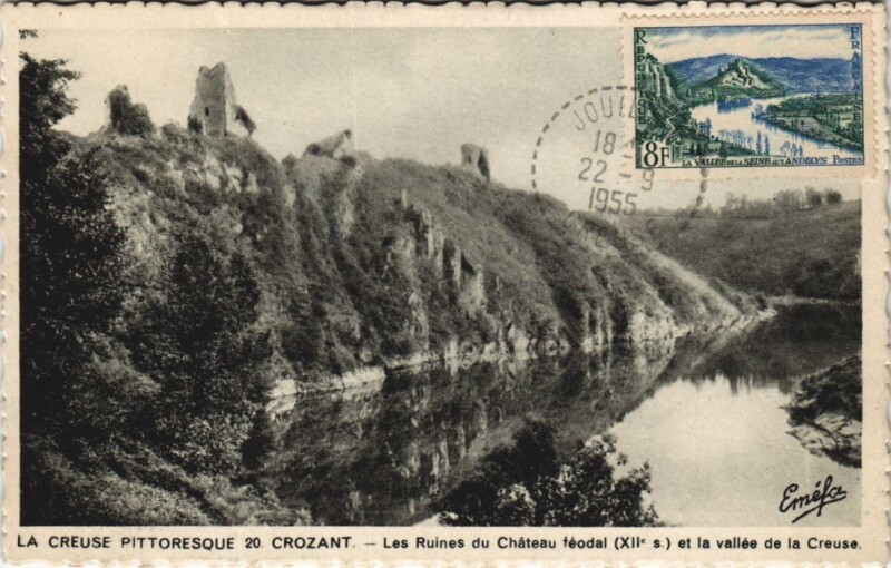 Carte postale ancienne Crozant - Les Ruines du Chateau feodal et la vallée de la Creuse à Crozant